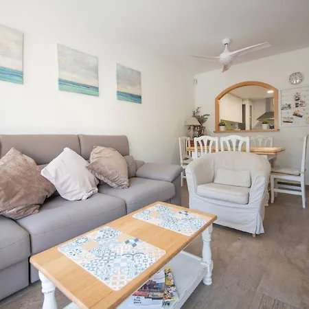Apartment R128 Camen