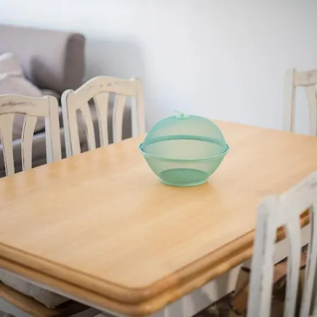 R128 Camen Apartment